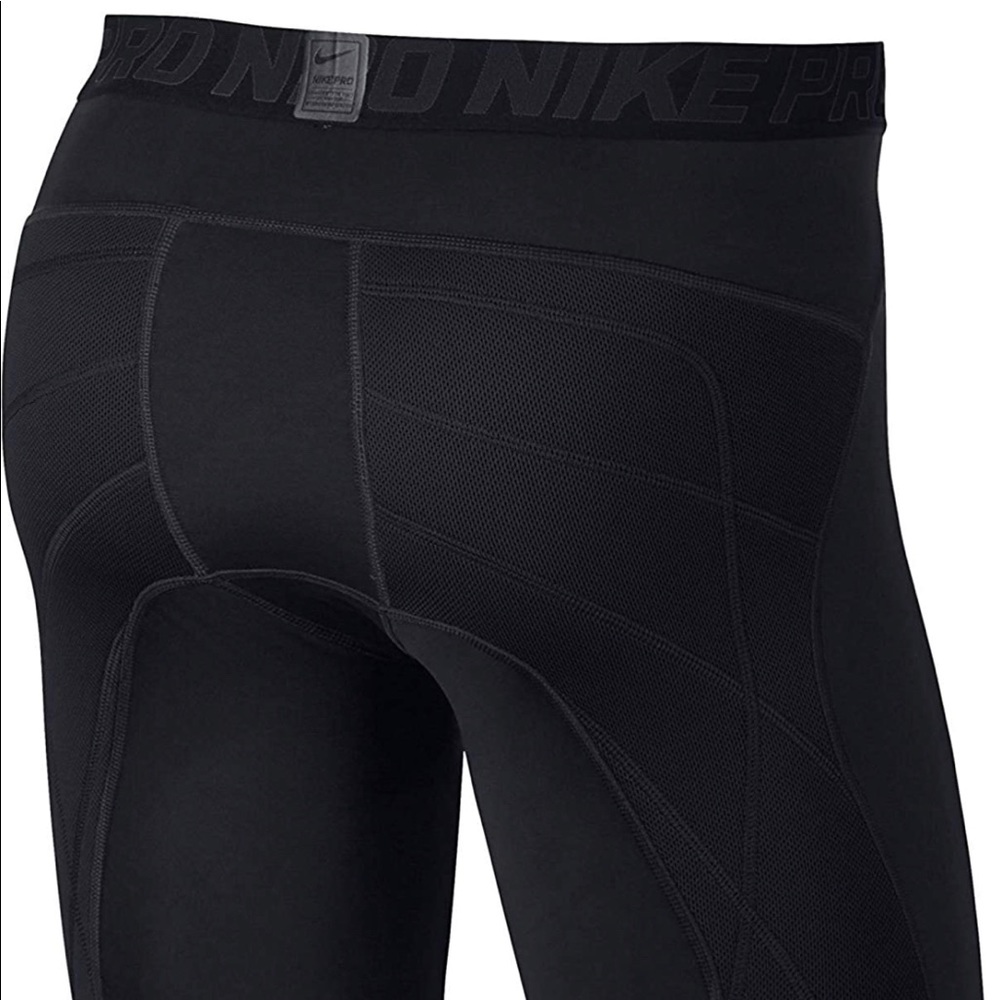 Nike - Picture 9 of 10